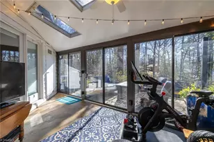 206 N Lindell Rd, Greensboro, NC 27403 - Photo 23