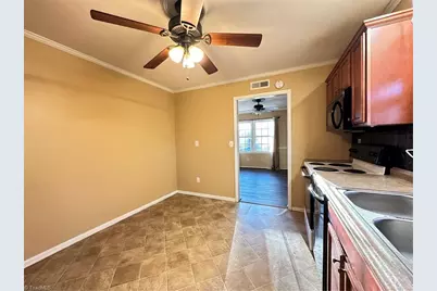 3614 Flint Street, Greensboro, NC 27405 - Photo 9