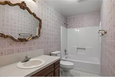 213 Ridgehaven Drive, Winston-Salem, NC 27104 - Photo 21