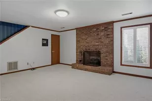 213 Ridgehaven Dr, Winston-Salem, NC 27104 - Photo 25