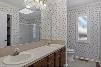 213 Ridgehaven Drive, Winston-Salem, NC 27104 - Photo 17