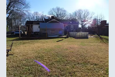 345 E Starmount Avenue, Liberty, NC 27298 - Photo 15