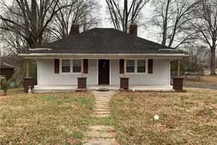 1232 2nd St, Eden, NC 27288 - Photo 1