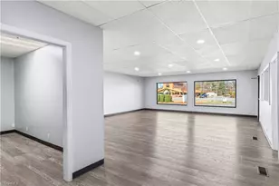 2910 Reynolda Rd, Winston-Salem, NC 27106 - Photo 9