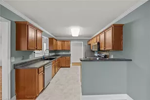 1657 Alzora Ct, Burlington, NC 27215 - Photo 19