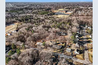 1002 Tyler Court, Winston-Salem, NC 27107 - Photo 9