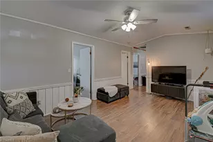 210 Vista Cir, Winston-Salem, NC 27106 - Photo 3