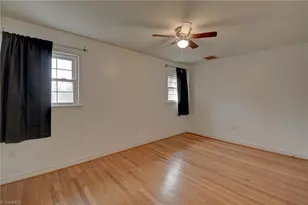 1290 Jonestown Rd, Winston-Salem, NC 27103 - Photo 25