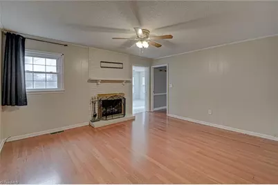 1290 Jonestown Road, Winston-Salem, NC 27103 - Photo 9