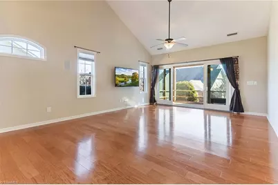 105 Starling Street, Mebane, NC 27302 - Photo 5