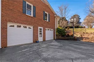 3606 Squirewood Dr, Clemmons, NC 27012 - Photo 41