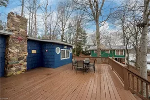 1250 Lake Drive 9, Lexington, NC 27292 - Photo 17