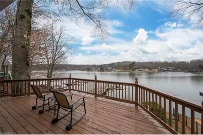 1250 Lake Drive 9, Lexington, NC 27292 - Photo 11