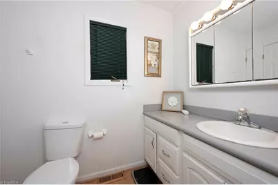 1250 Lake Drive 9, Lexington, NC 27292 - Photo 49