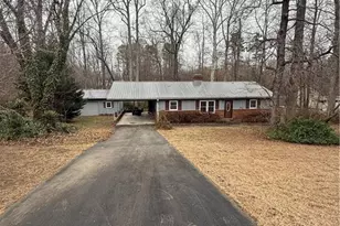 163 E Meadow Rd, Thomasville, NC 27360 - Photo 3