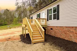 1975 Carl Fox Rd, Taylorsville, NC 28681 - Photo 3