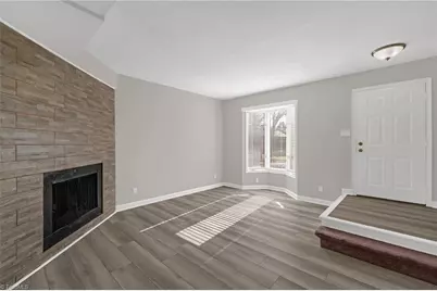 100 Wafco Lane #G, Greensboro, NC 27401 - Photo 5