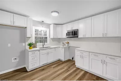 1703 Gracewood Drive, Greensboro, NC 27408 - Photo 15