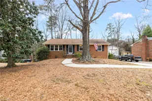 1703 Gracewood Dr, Greensboro, NC 27408 - Photo 3