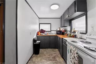 206 May St, Eden, NC 27288 - Photo 11