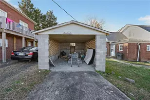 206 May St, Eden, NC 27288 - Photo 3