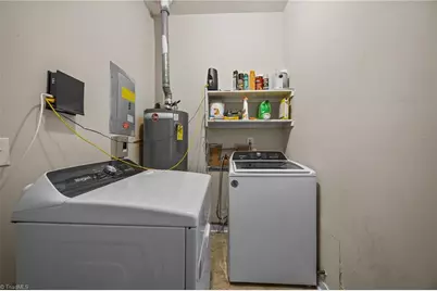 2411 Seattle Drive, Greensboro, NC 27406 - Photo 25