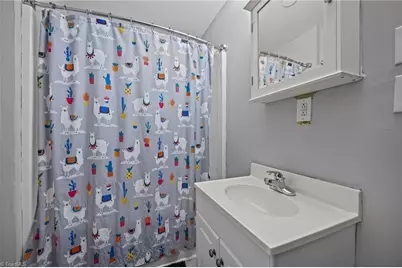 2411 Seattle Drive, Greensboro, NC 27406 - Photo 15