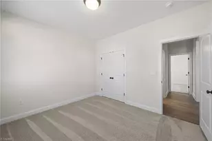 7840 Fairview Gdn Trl, Clemmons, NC 27012 - Photo 5