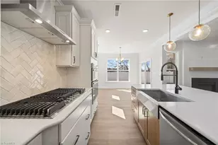 7840 Fairview Gdn Trl, Clemmons, NC 27012 - Photo 17