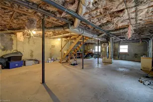 1410 W Old Phillips Rd, Pinnacle, NC 27043 - Photo 31