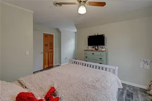 1410 W Old Phillips Rd, Pinnacle, NC 27043 - Photo 25