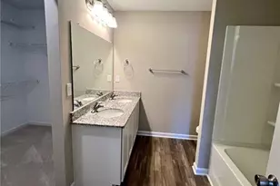 109 Lemon Ln, Greensboro, NC 27405 - Photo 7