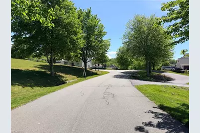 Tbd (Lot 31) Olde Charter Circle, Jefferson, NC 28640 - Photo 5