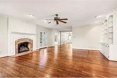 409 Engleman Avenue, Burlington, NC 27215 - Photo 13