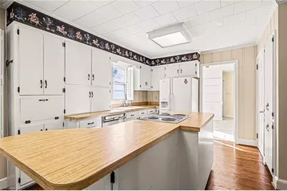 409 Engleman Avenue, Burlington, NC 27215 - Photo 13