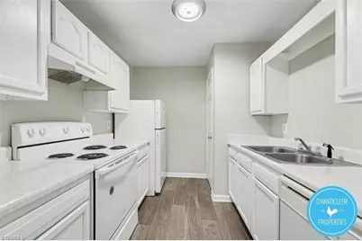 1041 W Barton Street #E, Greensboro, NC 27407 - Photo 5