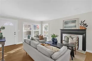 2109 Cleburne St, Greensboro, NC 27408 - Photo 7