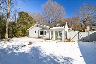 2109 Cleburne St, Greensboro, NC 27408 - Photo 35