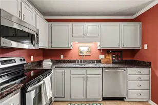 2217 C New Garden Rd, Greensboro, NC 27410 - Photo 5