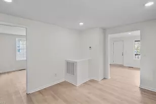 434 W 24th St, Winston-Salem, NC 27105 - Photo 11