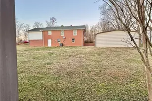 637 Pine Ridge Rd, Mount Airy, NC 27030 - Photo 31