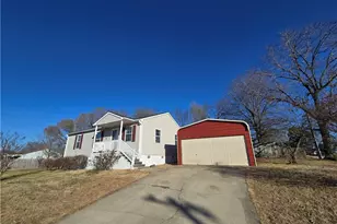 905 Hunt St, Burlington, NC 27217 - Photo 13