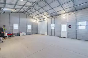 205 Volunteer Rd, Hillsville, VA 24343 - Photo 27