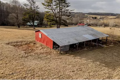 205 Volunteer Road, Hillsville, VA 24343 - Photo 31