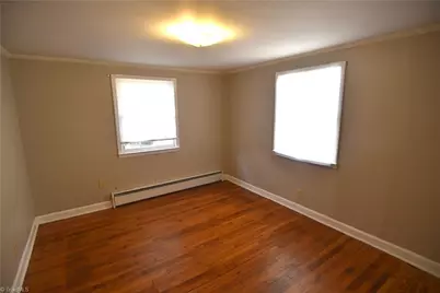 1608 Emerald Street, Winston-Salem, NC 27105 - Photo 5