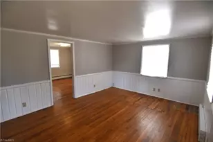 1608 Emerald St, Winston-Salem, NC 27105 - Photo 3