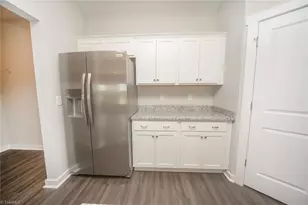 1010 Fairfield Dr, Yadkinville, NC 27055 - Photo 9