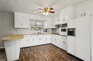 4405 Thomasville Rd, Winston-Salem, NC 27107 - Photo 9