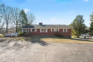 4405 Thomasville Rd, Winston-Salem, NC 27107 - Photo 7