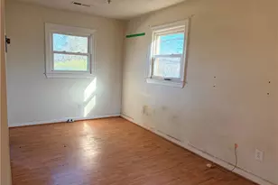 4625 Yuma Ct, Winston-Salem, NC 27107 - Photo 9